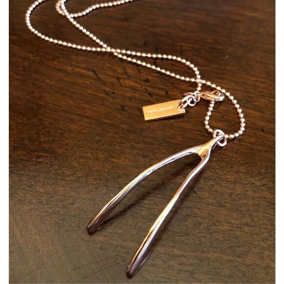 MARC JACOBS - NWOT - Rose-Gold-Plated Wishbone Fashion Necklace. Good Luck Charm - Picture 12 of 16